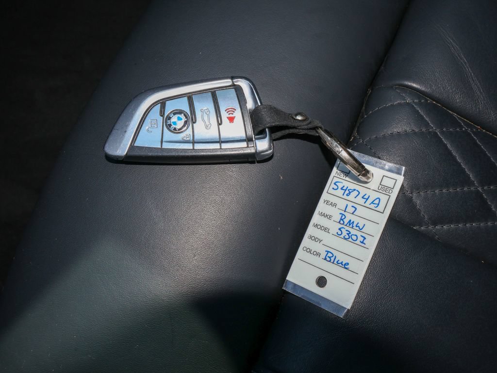 Used 2017 BMW 530i xDrive AWD/4WD image 27