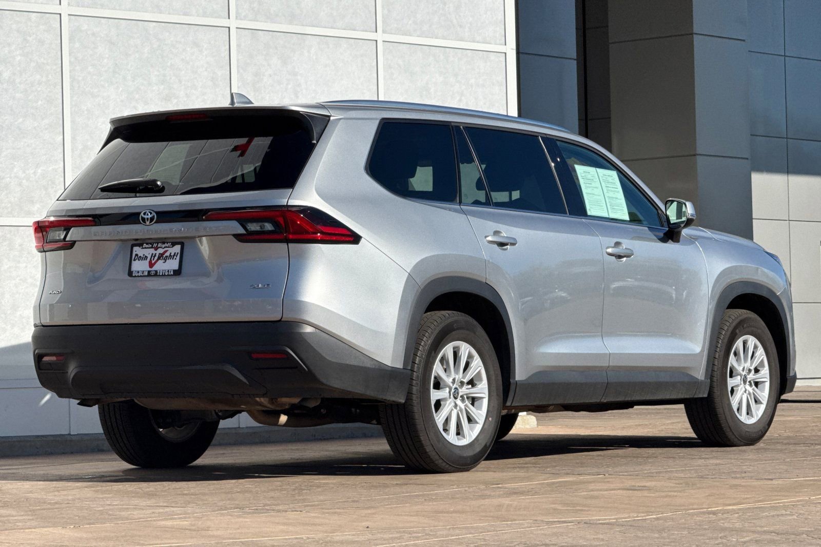 Certified 2025 Toyota Grand Highlander AWD image 4