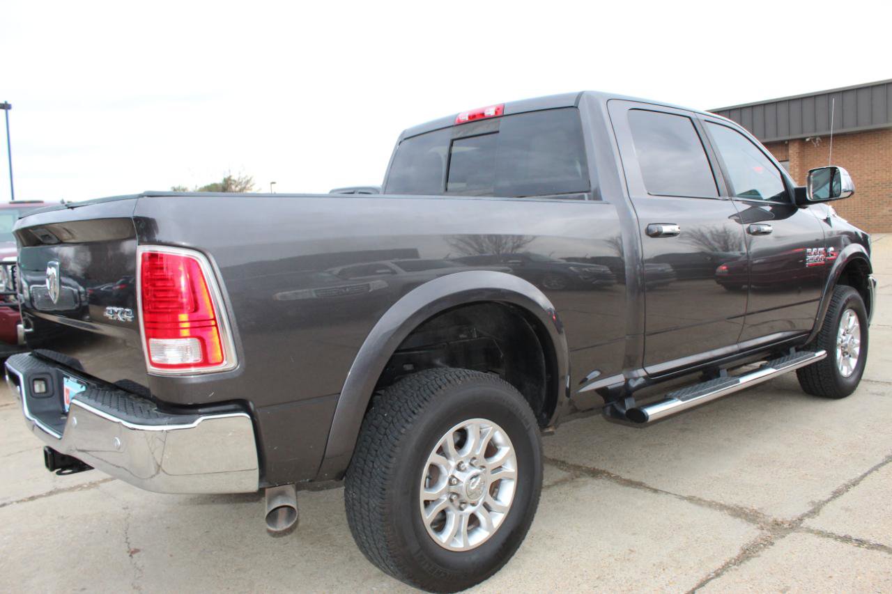 Used 2016 RAM 2500 Laramie w/ Convenience Group AWD/4WD image 7