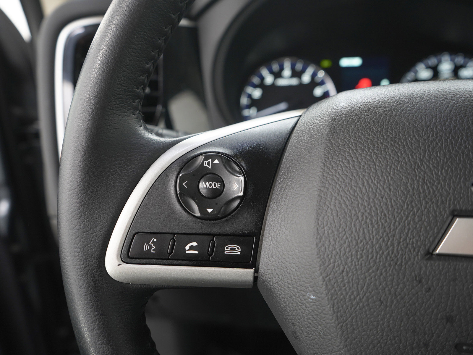 Used 2014 Mitsubishi Outlander SE AWD/4WD image 27
