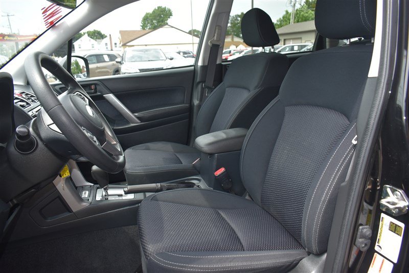 Used 2018 Subaru Forester 2.5i Premium AWD/4WD image 12