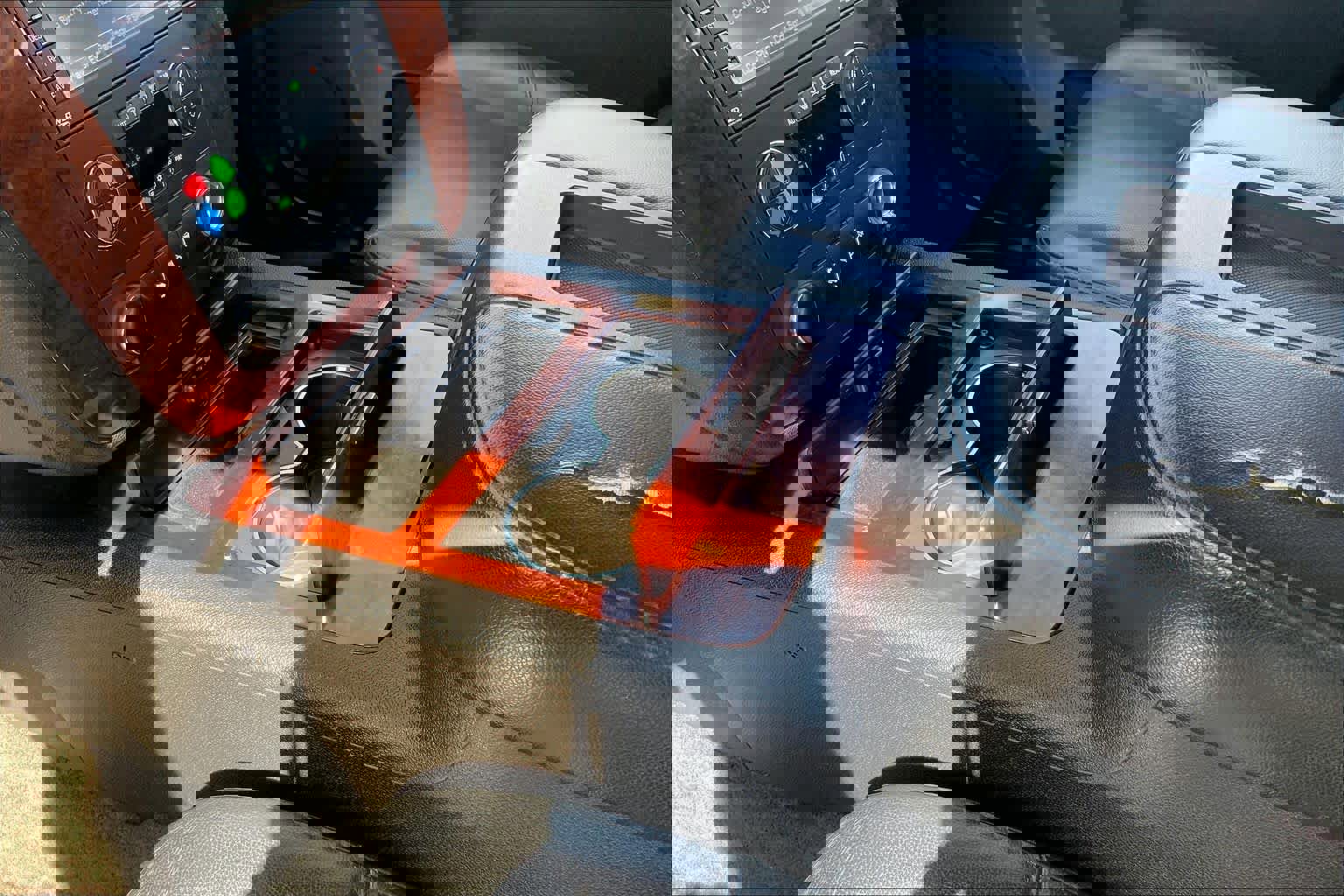 Used 2010 Chevrolet Tahoe LTZ image 16