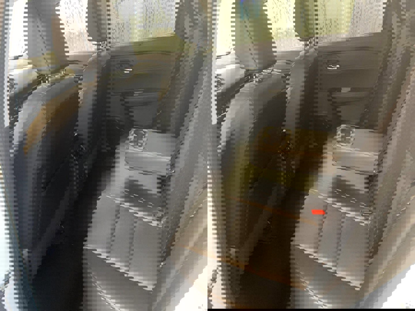 Used 2022 Nissan Rogue SV w/ SV Premium Package image 25