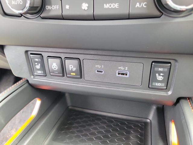 New 2026 Nissan Frontier PRO-4X w/ Tow Package AWD/4WD image 28