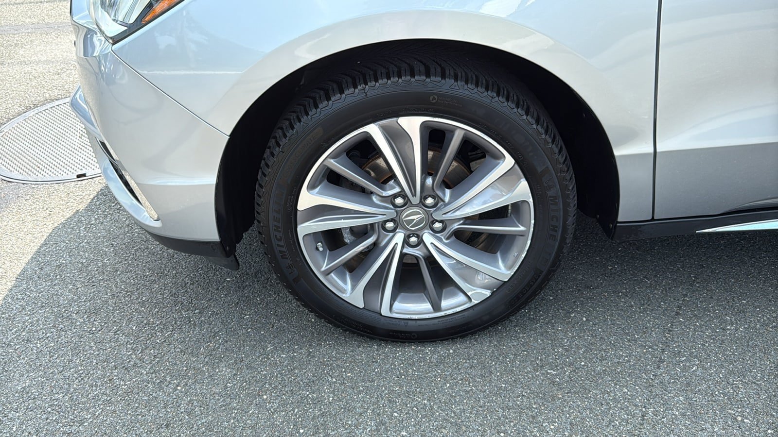 Used 2018 Acura MDX w/ Technology Package AWD/4WD image 8