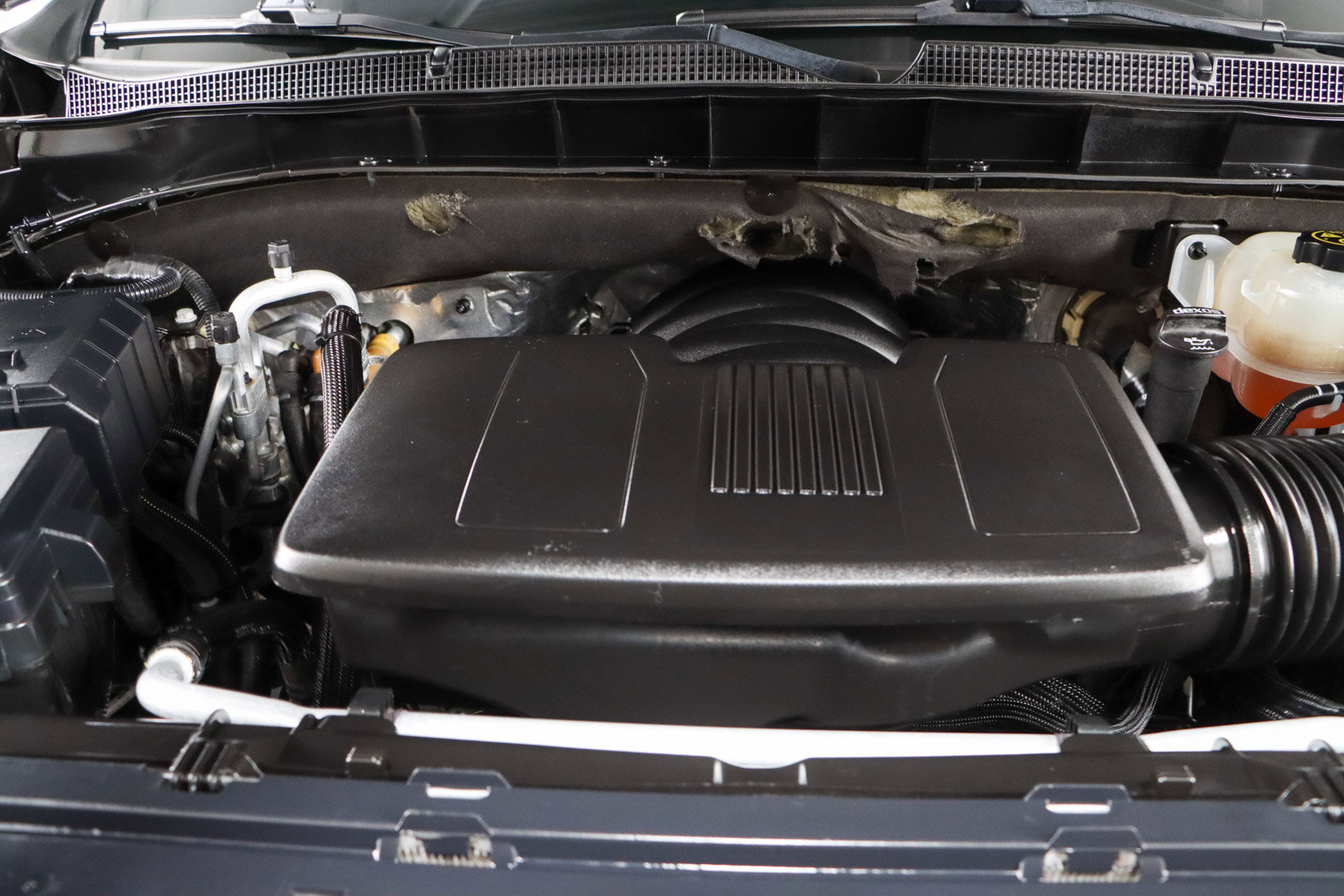 Used 2021 Chevrolet Suburban Z71 image 34