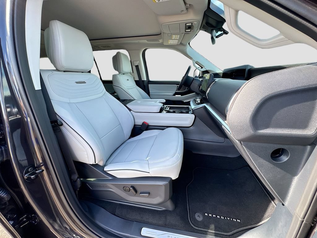 New 2026 Ford Expedition Max Platinum w/ Platinum Ultimate Package AWD/4WD image 35