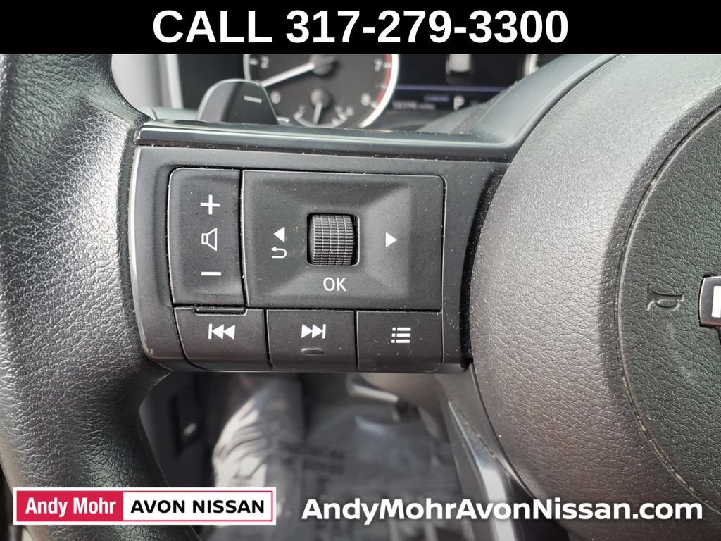 Used 2024 Nissan Rogue S FWD image 20