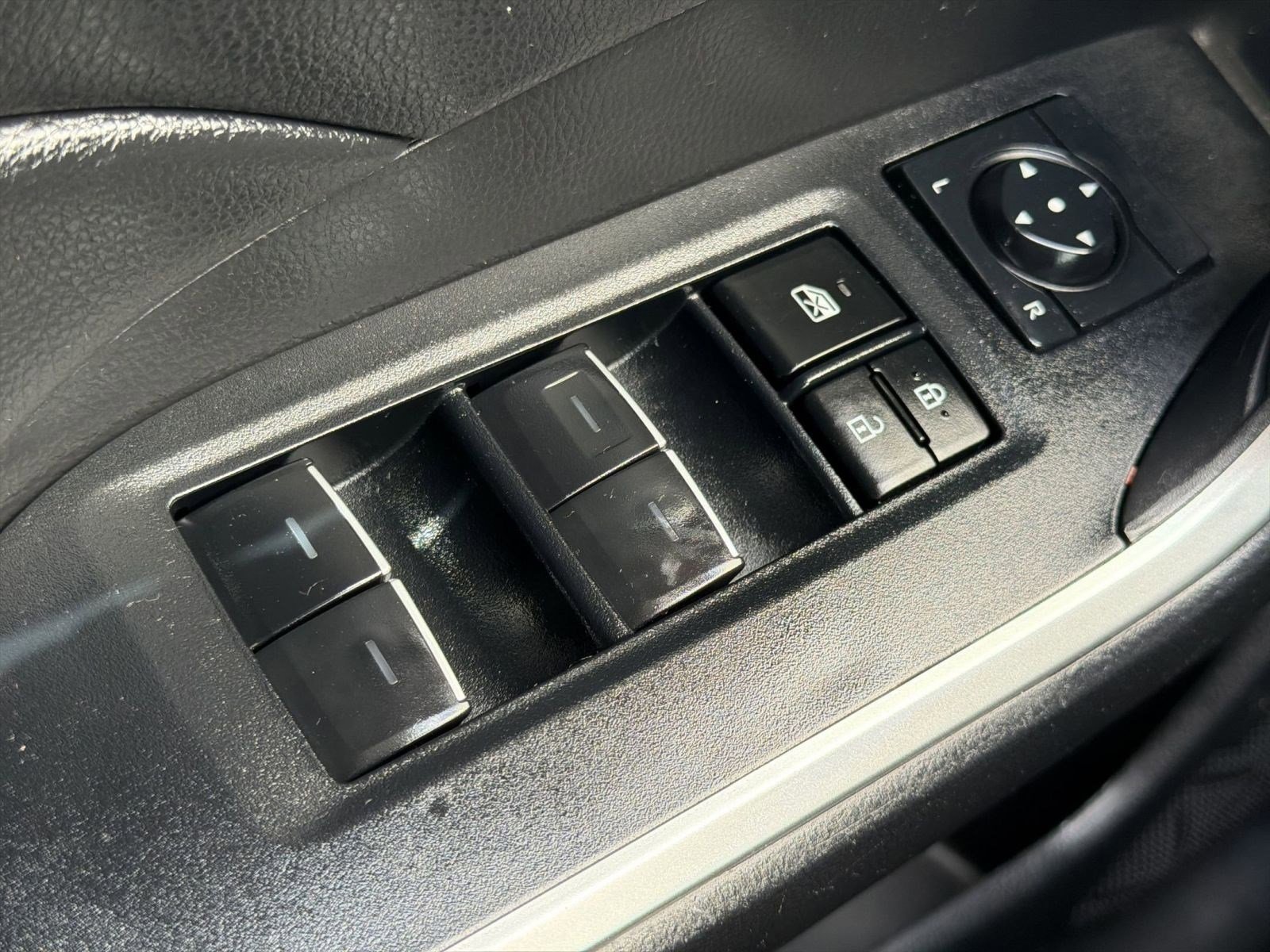 Certified 2024 Toyota RAV4 XLE FWD image 27