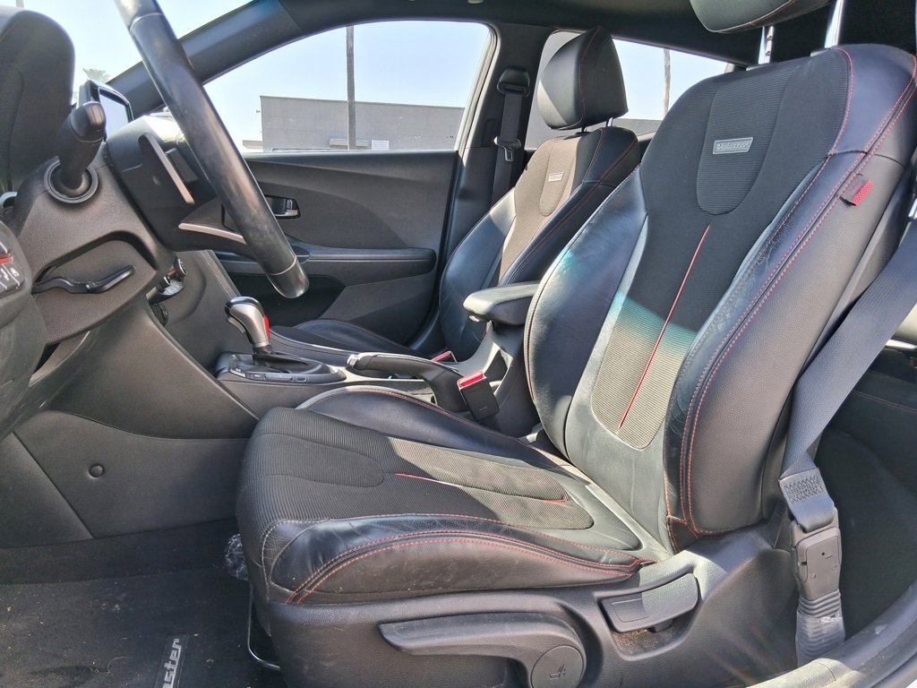 Used 2019 Hyundai Veloster 2.0 Premium image 15