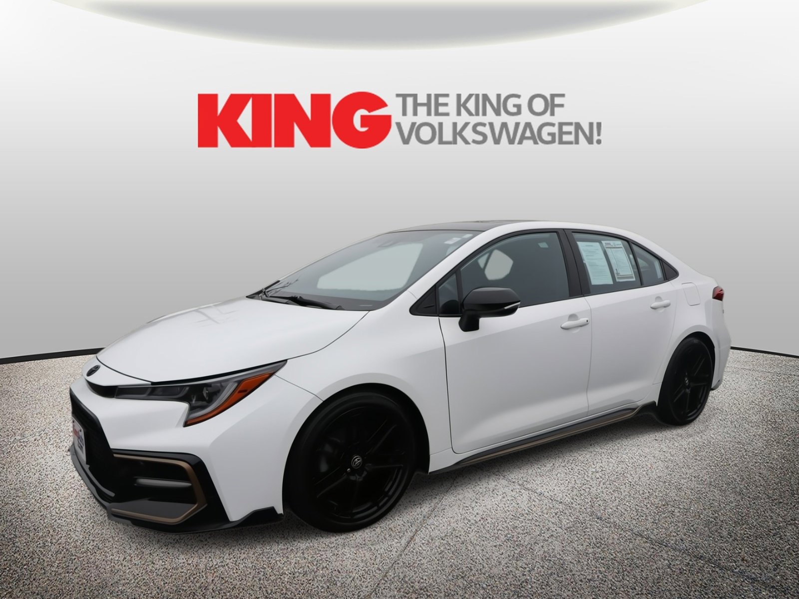 Used 2021 Toyota Corolla XSE w/ Carpet Mat Package (TMS) image 9