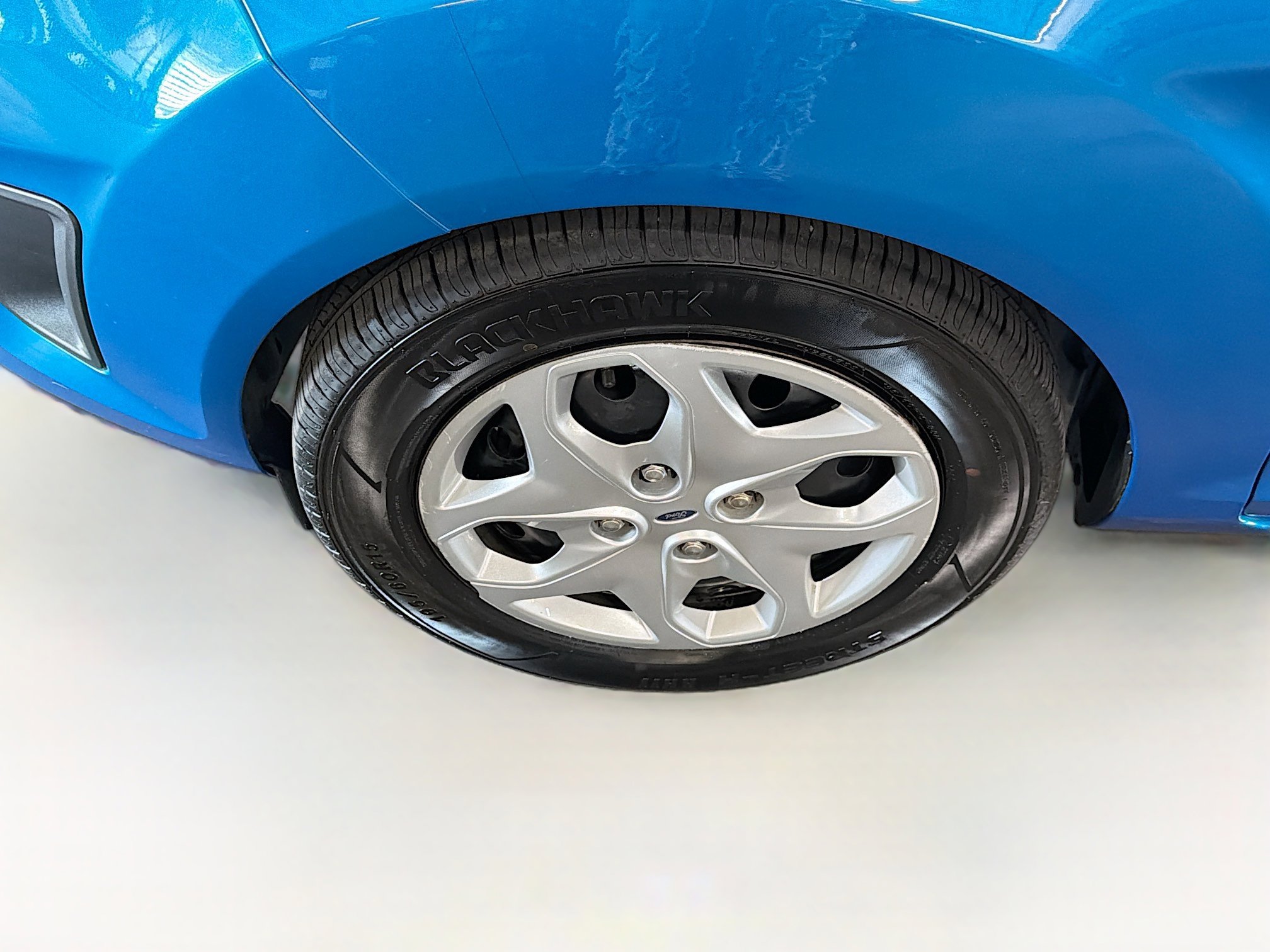 Used 2012 Ford Fiesta SE FWD image 11