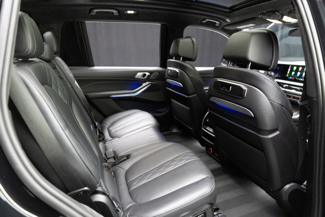 Used 2024 BMW X7 M60i w/ Executive Package image 72