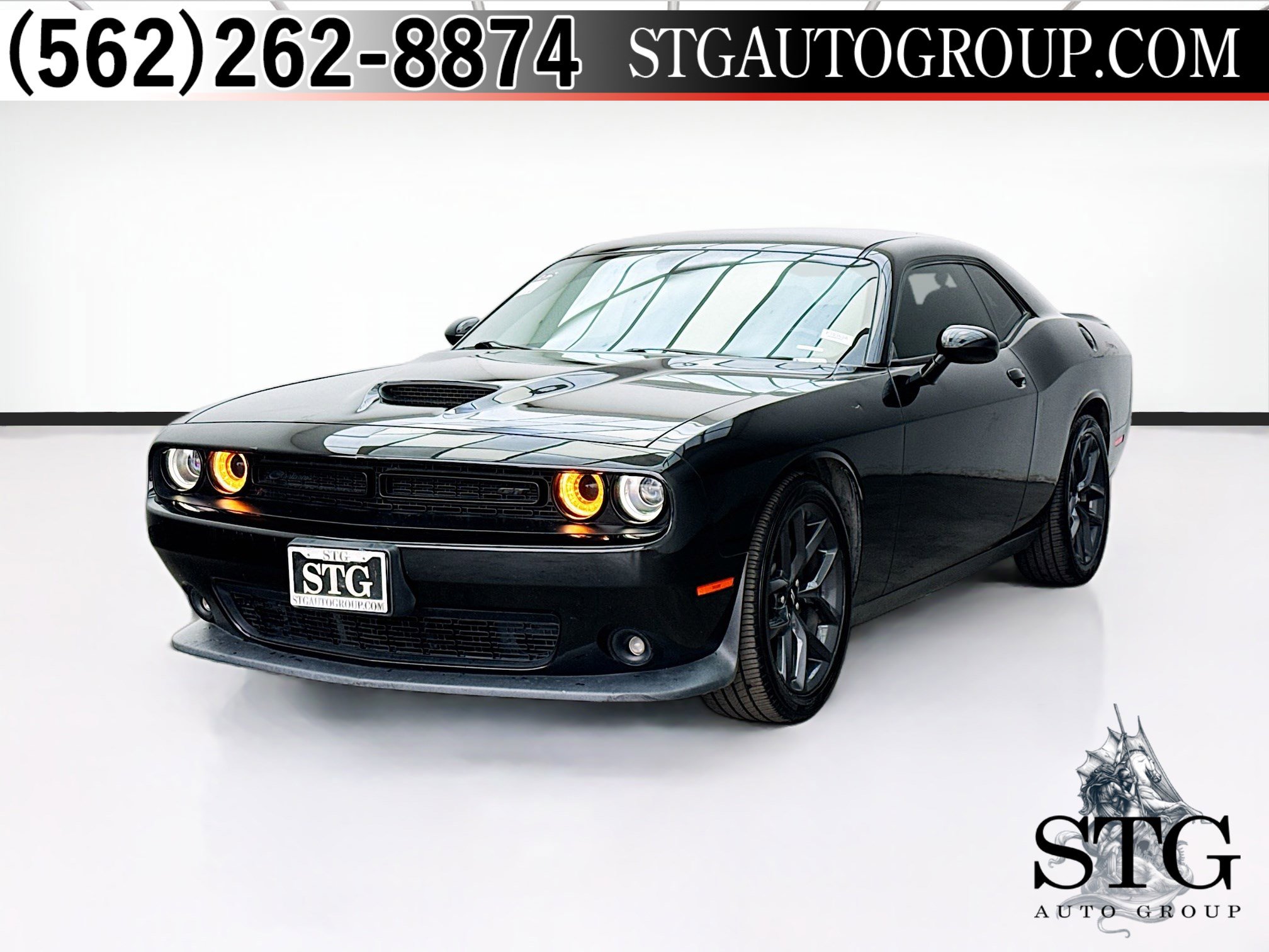 Used 2019 Dodge Challenger GT w/ Blacktop Package RWD image 1
