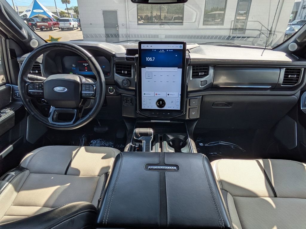Used 2023 Ford F150 Lightning Platinum AWD/4WD image 10