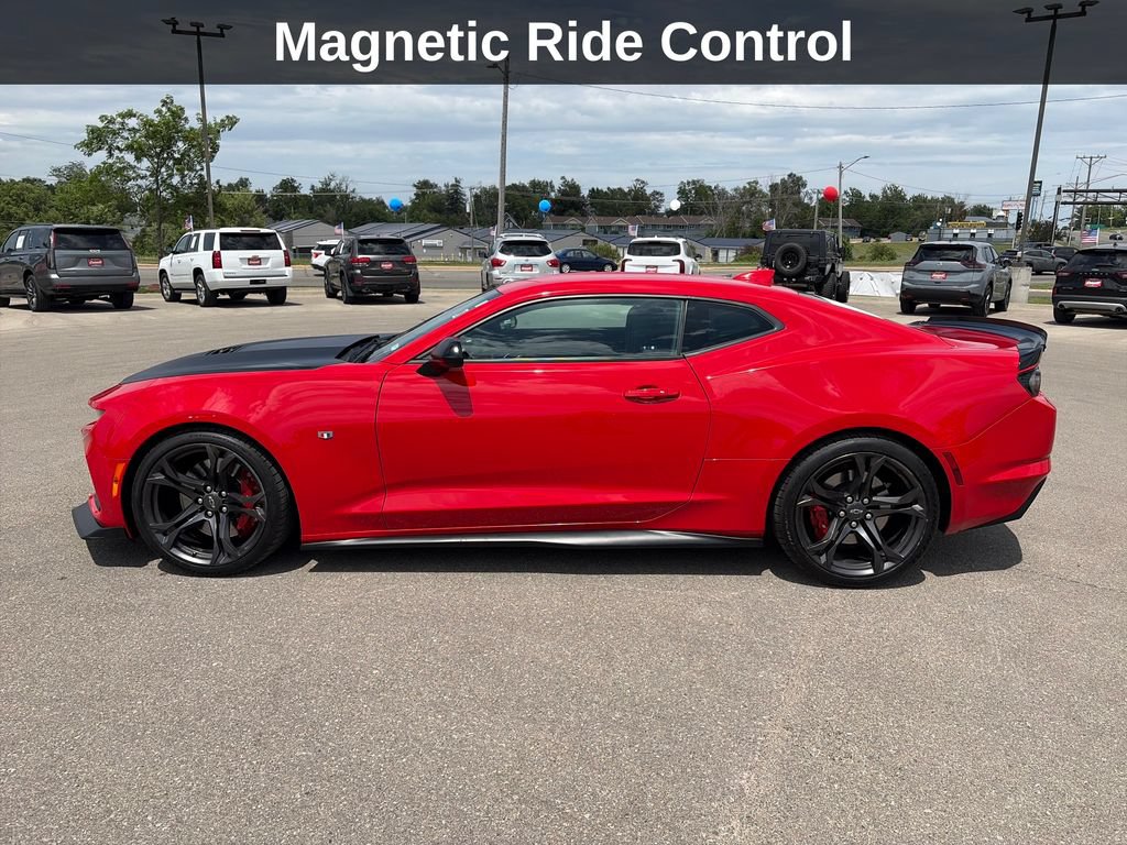 Used 2021 Chevrolet Camaro SS RWD image 2