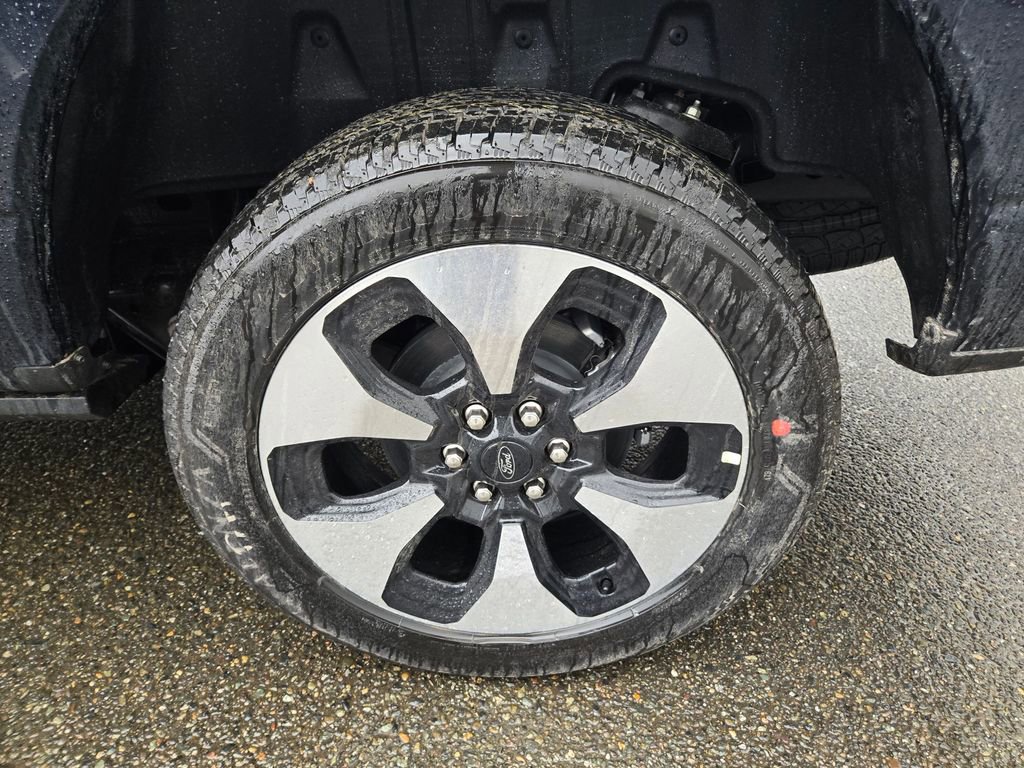 New 2025 Ford F150 Lightning Platinum image 8
