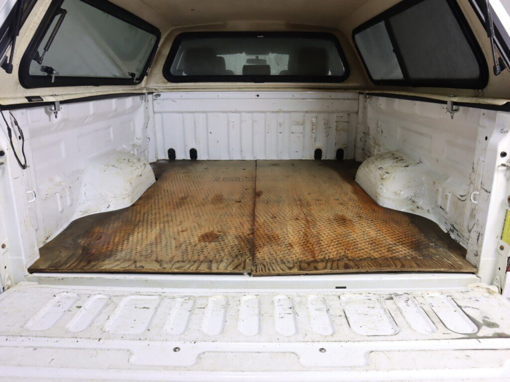 Used 2015 Toyota Tundra SR image 30