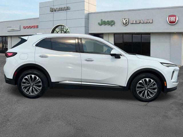 Used 2024 Buick Envision Preferred AWD/4WD image 8