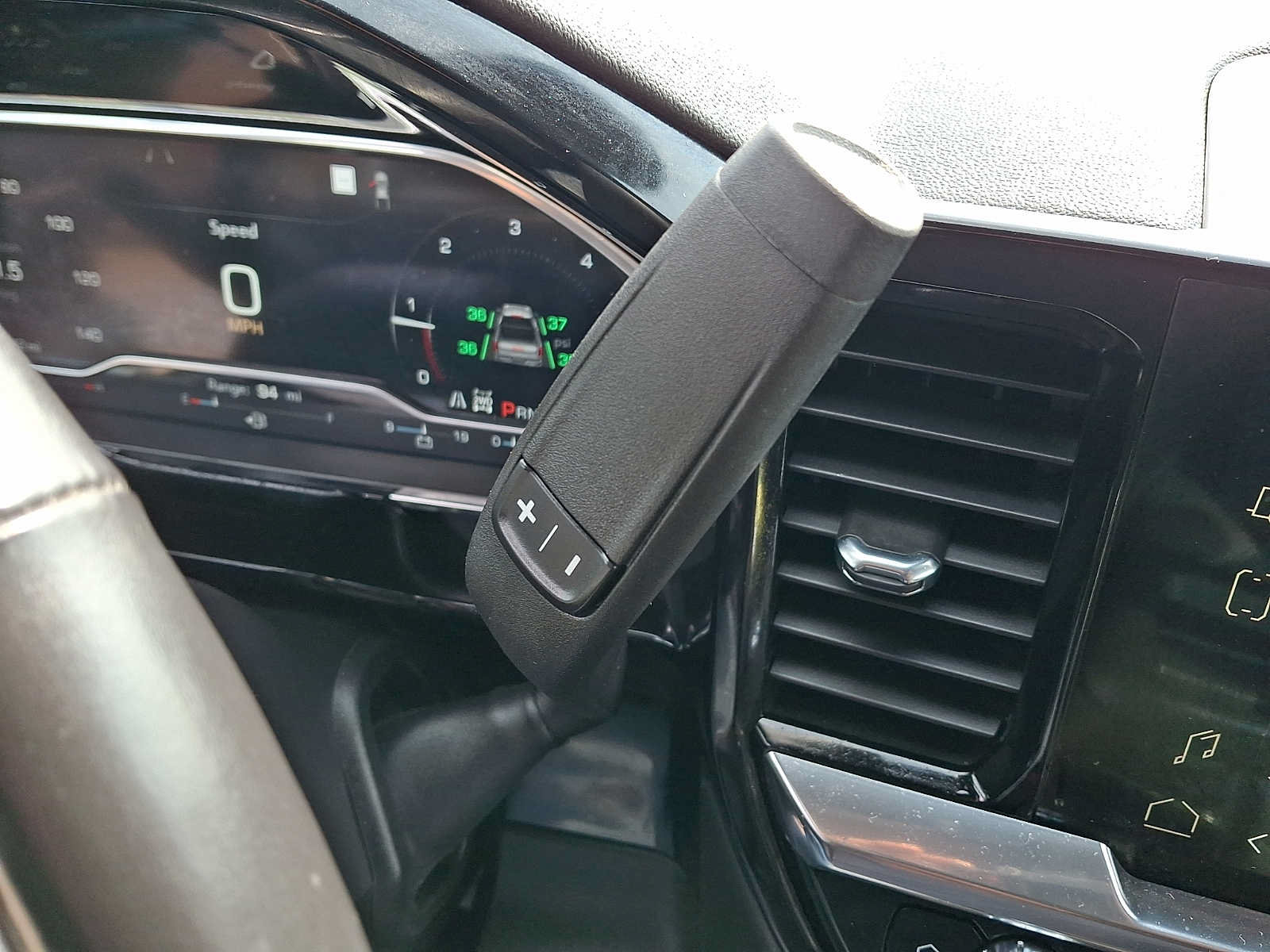 Used 2022 GMC Sierra 1500 Elevation AWD/4WD image 15
