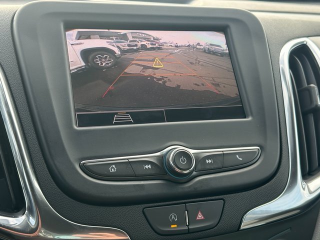 Used 2023 Chevrolet Equinox LT image 24