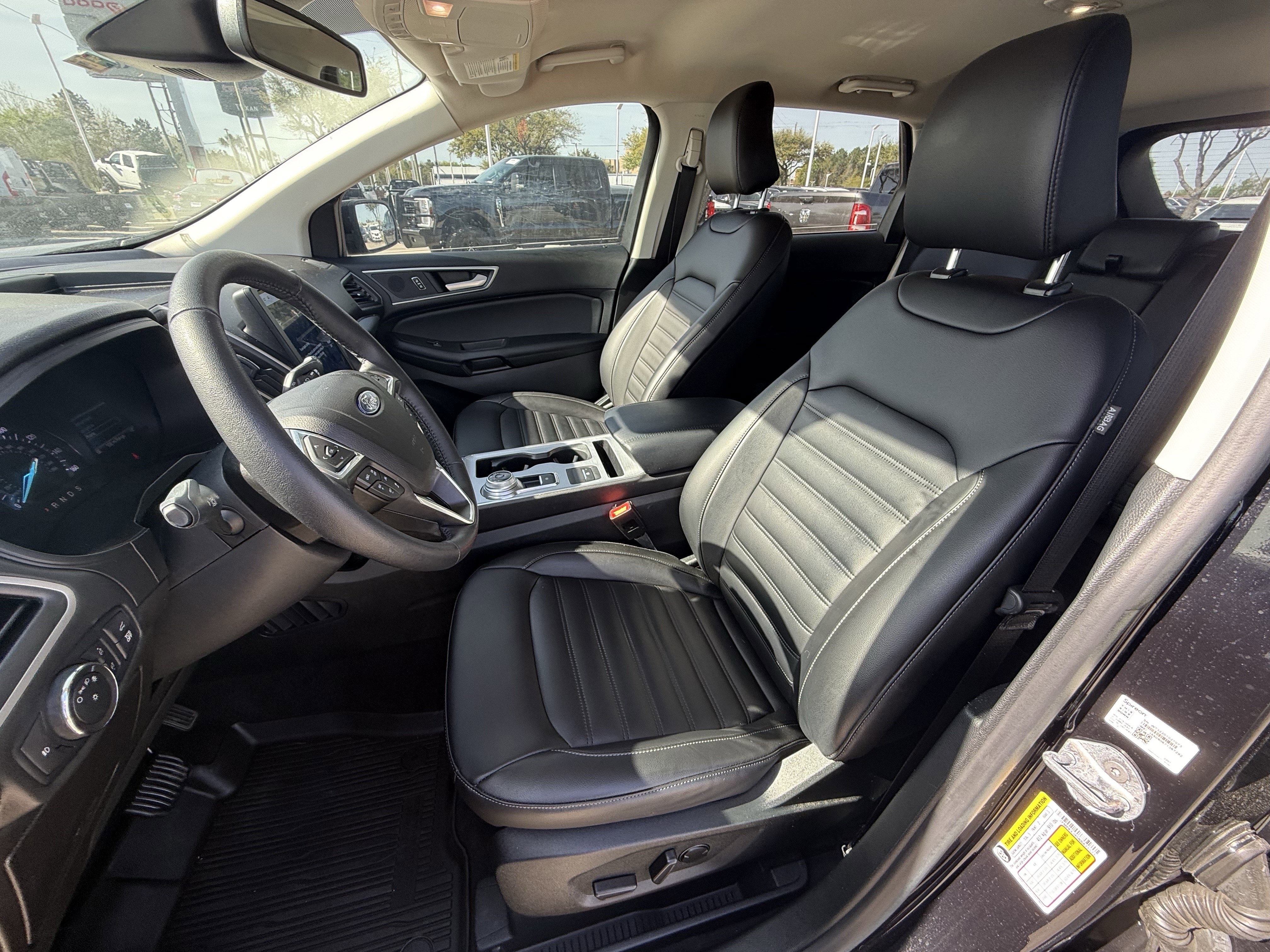 Used 2022 Ford Edge SEL w/ Convenience Package image 29