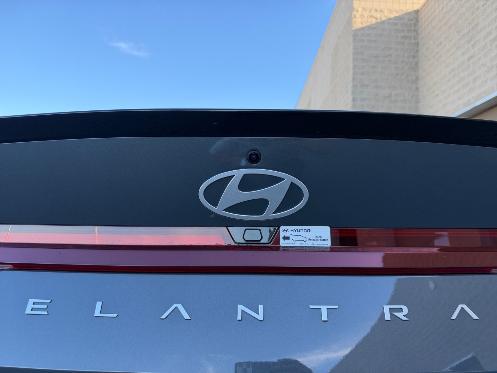 Certified 2025 Hyundai Elantra Sport FWD image 24