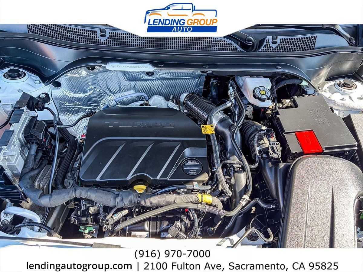 Used 2025 Chevrolet Trax ACTIV w/ Driver Confidence Package FWD image 26