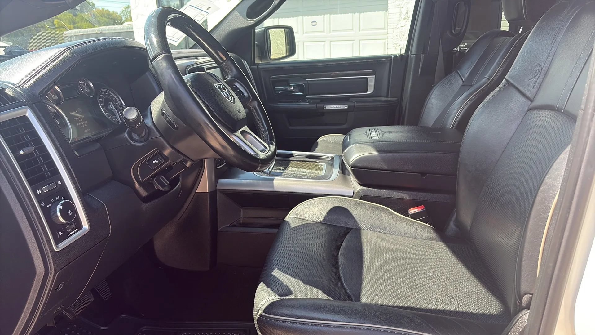 Used 2017 RAM 1500 Limited AWD/4WD image 7