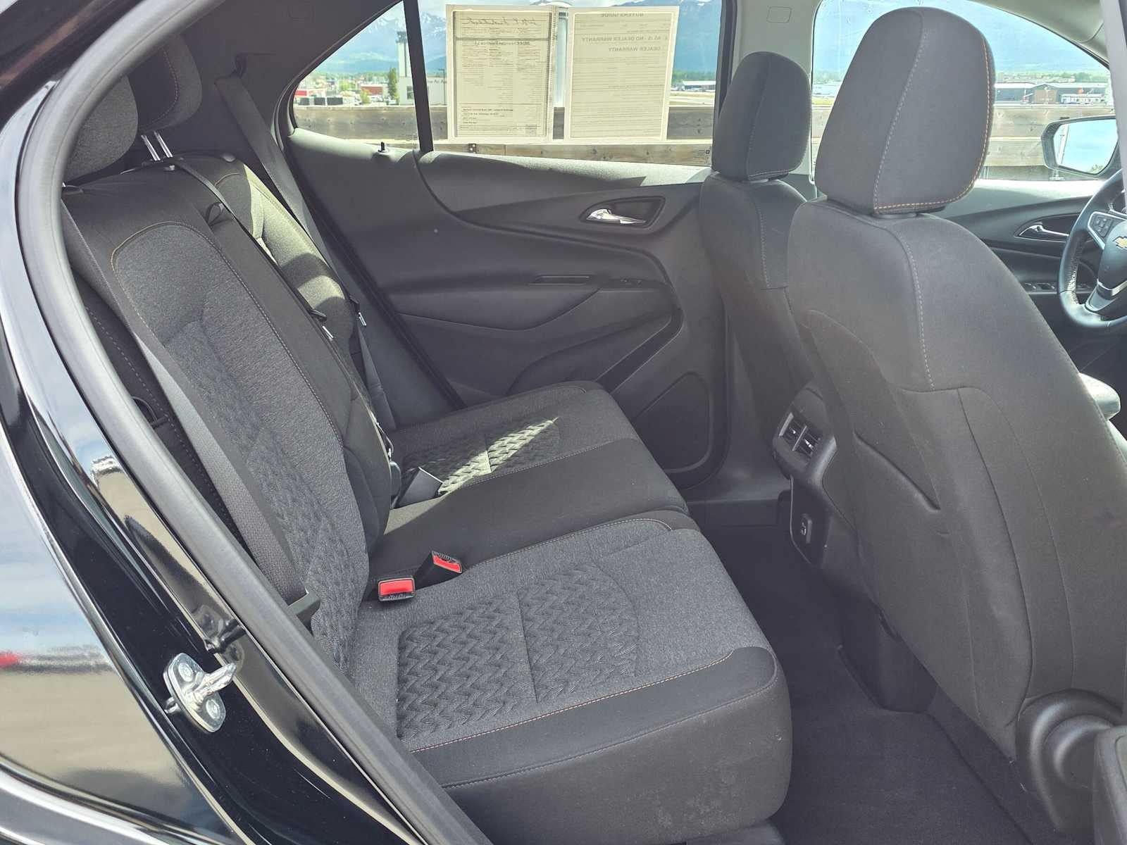 Used 2024 Chevrolet Equinox LT AWD/4WD image 12