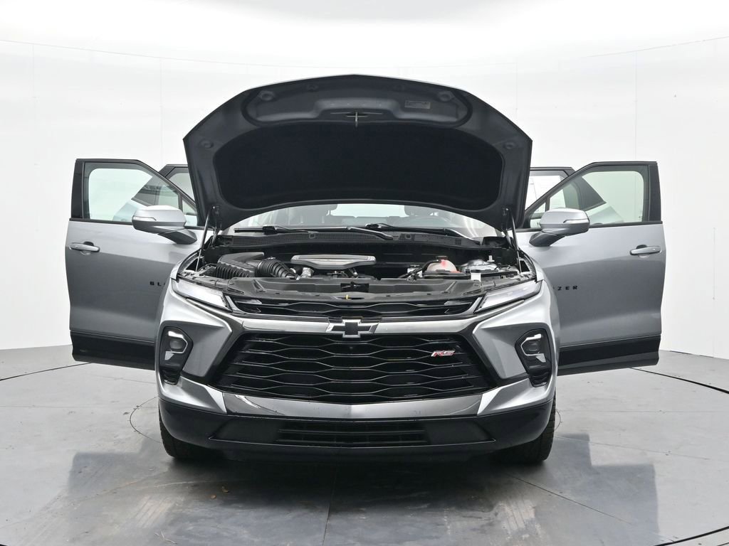 Used 2023 Chevrolet Blazer RS w/ Driver Confidence II Package FWD image 40