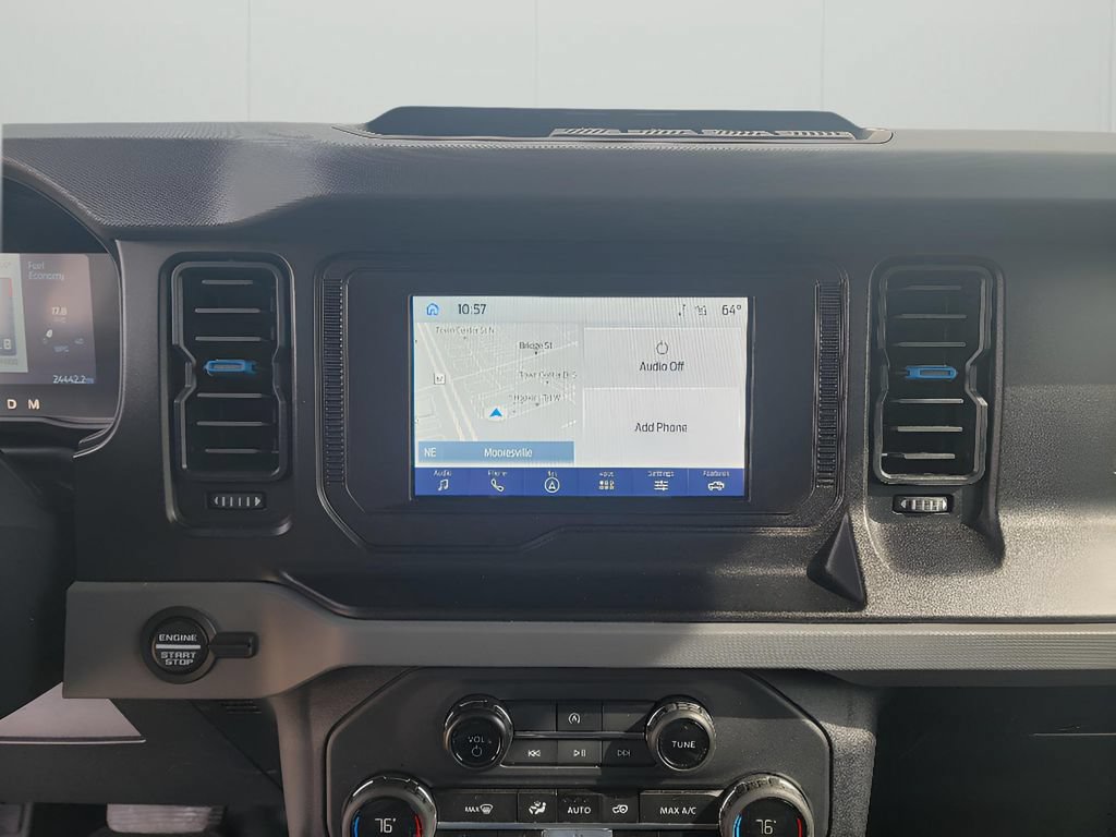 Used 2023 Ford Bronco Black Diamond AWD/4WD image 19