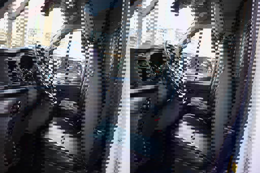 Used 2025 Ford Transit 150 Low Roof w/ Load Area Protection Package image 17