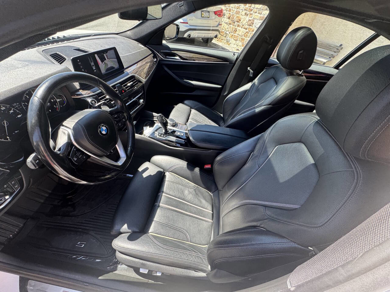 Used 2018 BMW 540i xDrive AWD/4WD image 28