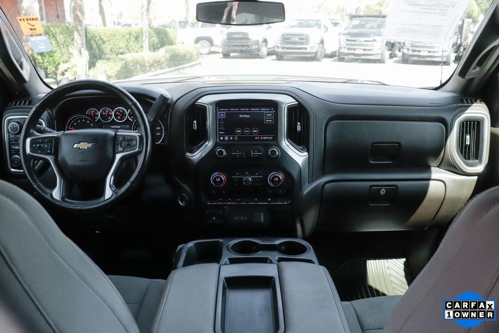Used 2020 Chevrolet Silverado 1500 LT w/ Convenience Package AWD/4WD image 26
