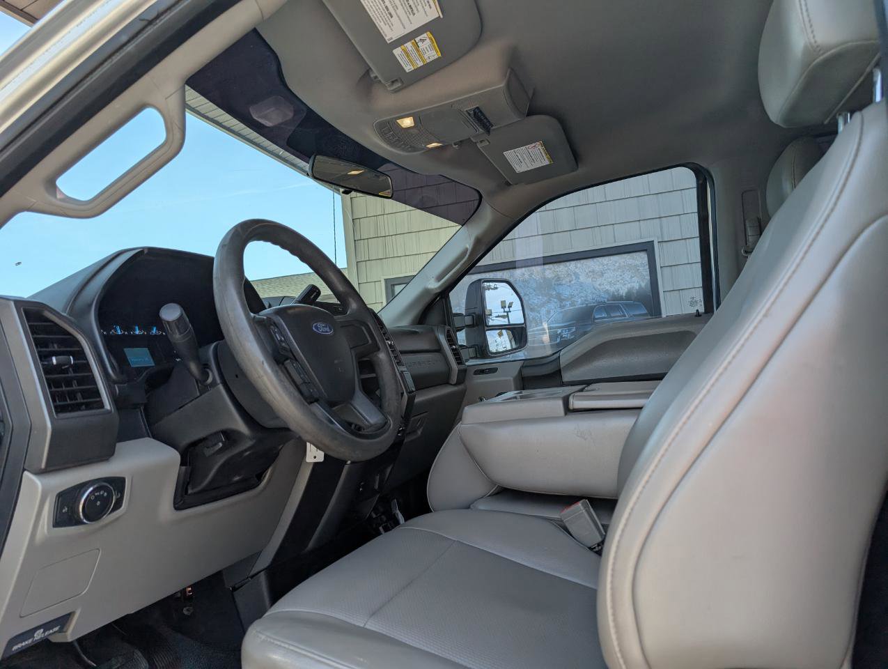 Used 2018 Ford F350 XL w/ Power Equipment Group image 13
