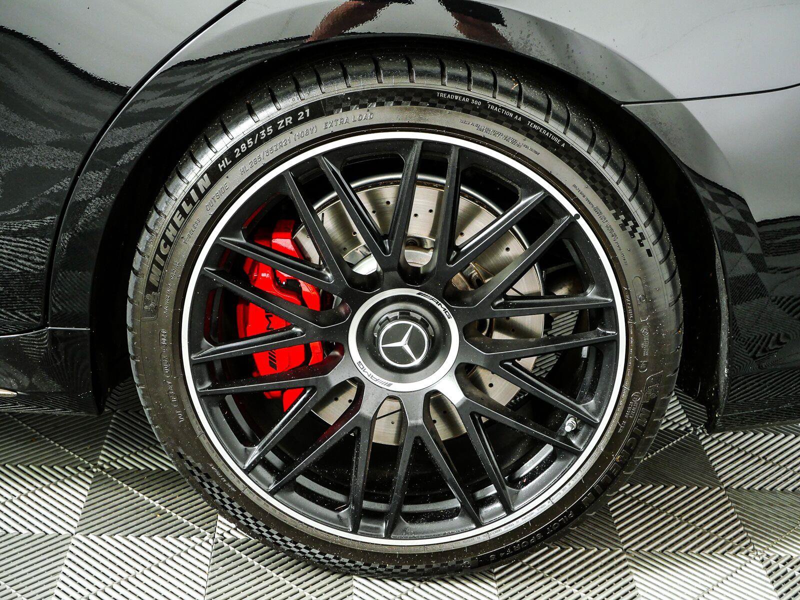 Used 2025 Mercedes-Benz S 63 AMG S image 40