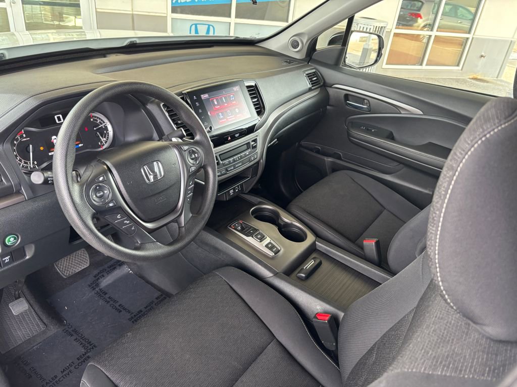 Used 2023 Honda Ridgeline Sport image 9