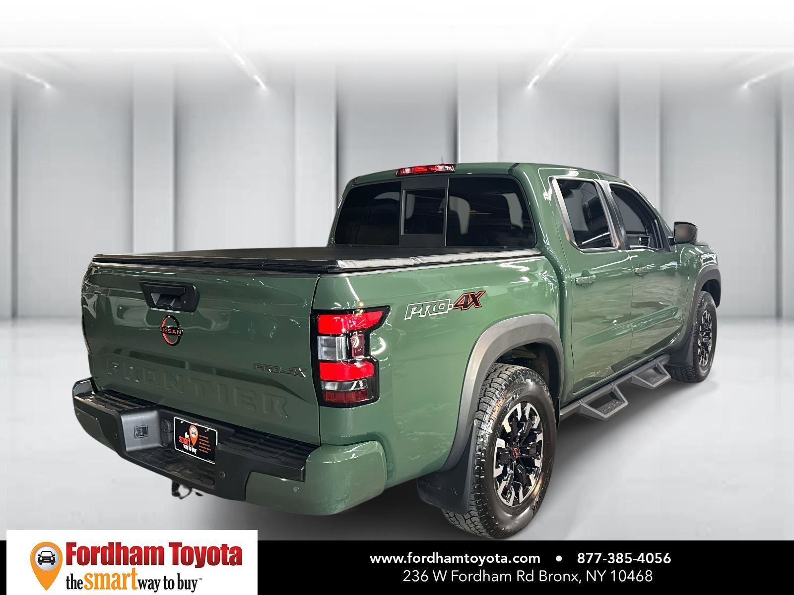 Used 2022 Nissan Frontier PRO-4X image 7