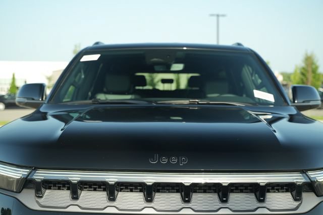 New 2026 Jeep Grand Wagoneer L Limited w/ Premium Group II AWD/4WD image 46