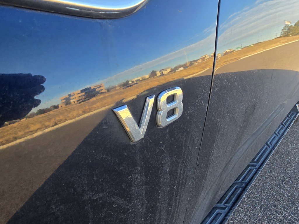 Used 2021 Nissan Armada SL w/ Captain's Chairs Package image 12