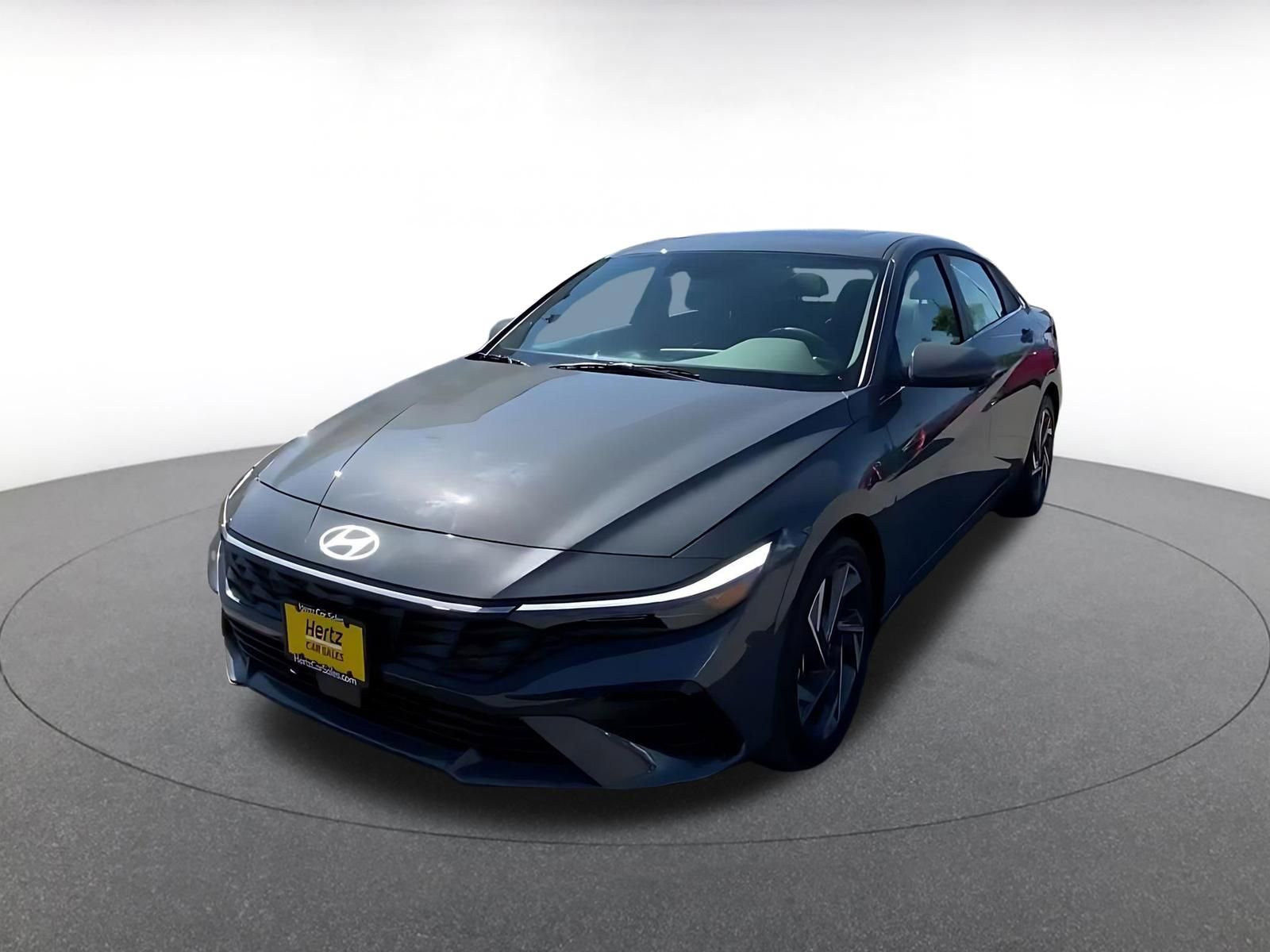 Used 2025 Hyundai Elantra SEL FWD image 7