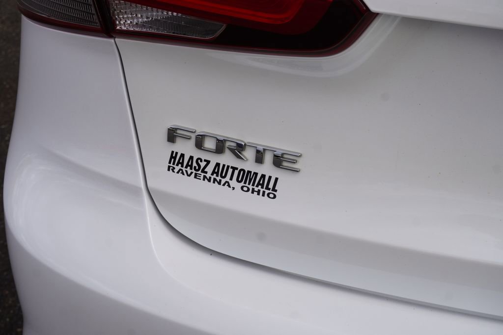 Used 2018 Kia Forte LX w/ LX Popular Package image 6