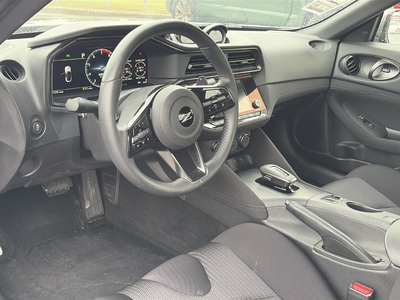 Certified 2025 Nissan Z Sport w/ Floor Mat Package RWD image 13