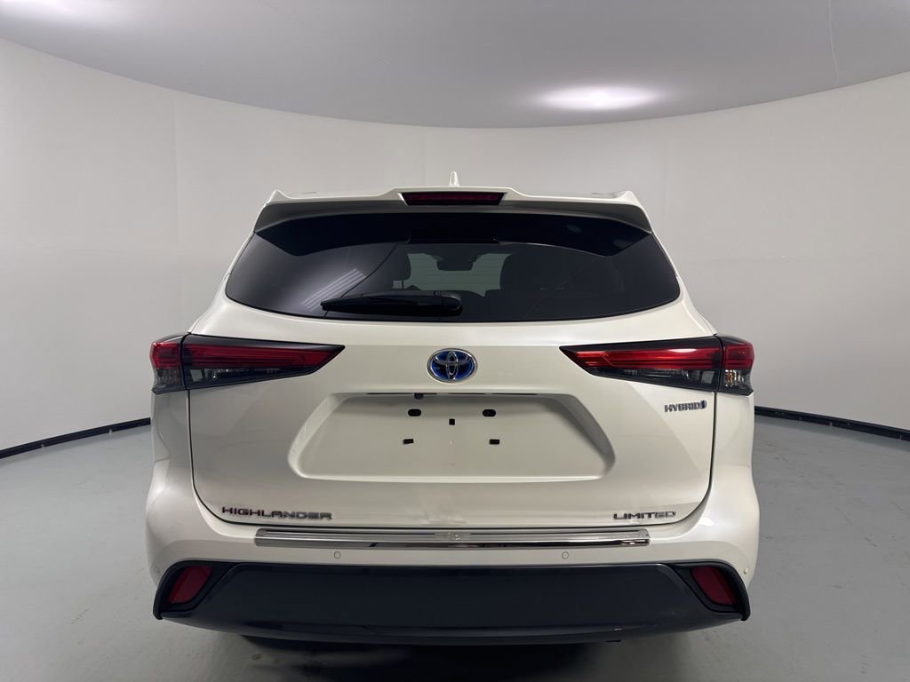 Used 2021 Toyota Highlander Limited image 6