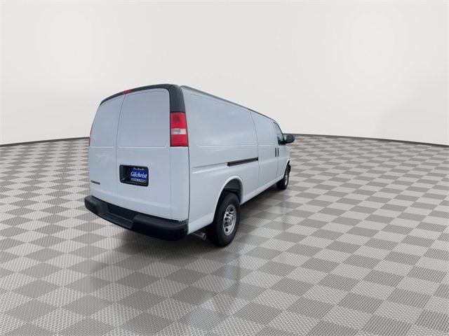 New 2025 Chevrolet Express 3500 Extended image 7