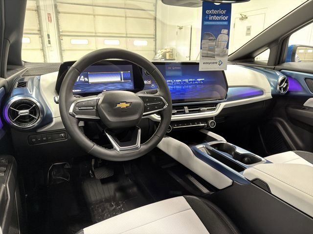 New 2026 Chevrolet Equinox EV LT image 19