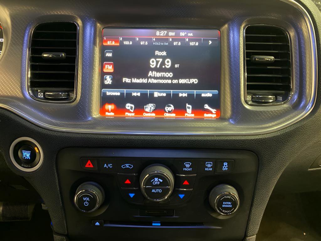 Used 2014 Dodge Charger R/T image 16