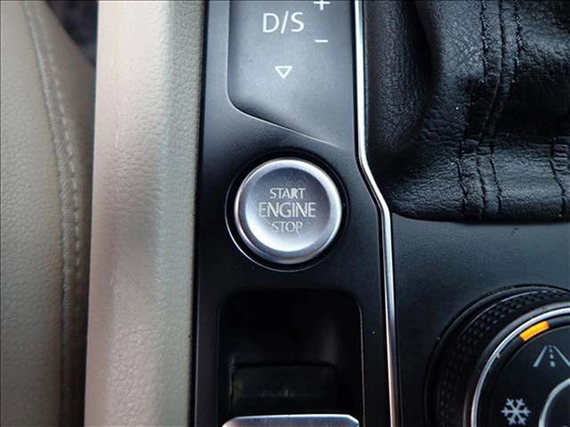 Used 2019 Volkswagen Atlas SE w/ Towing Package image 25