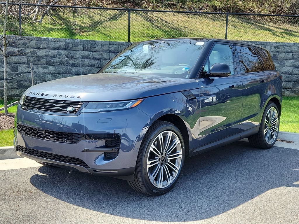 Used 2026 Land Rover Range Rover Sport SE AWD/4WD image 1